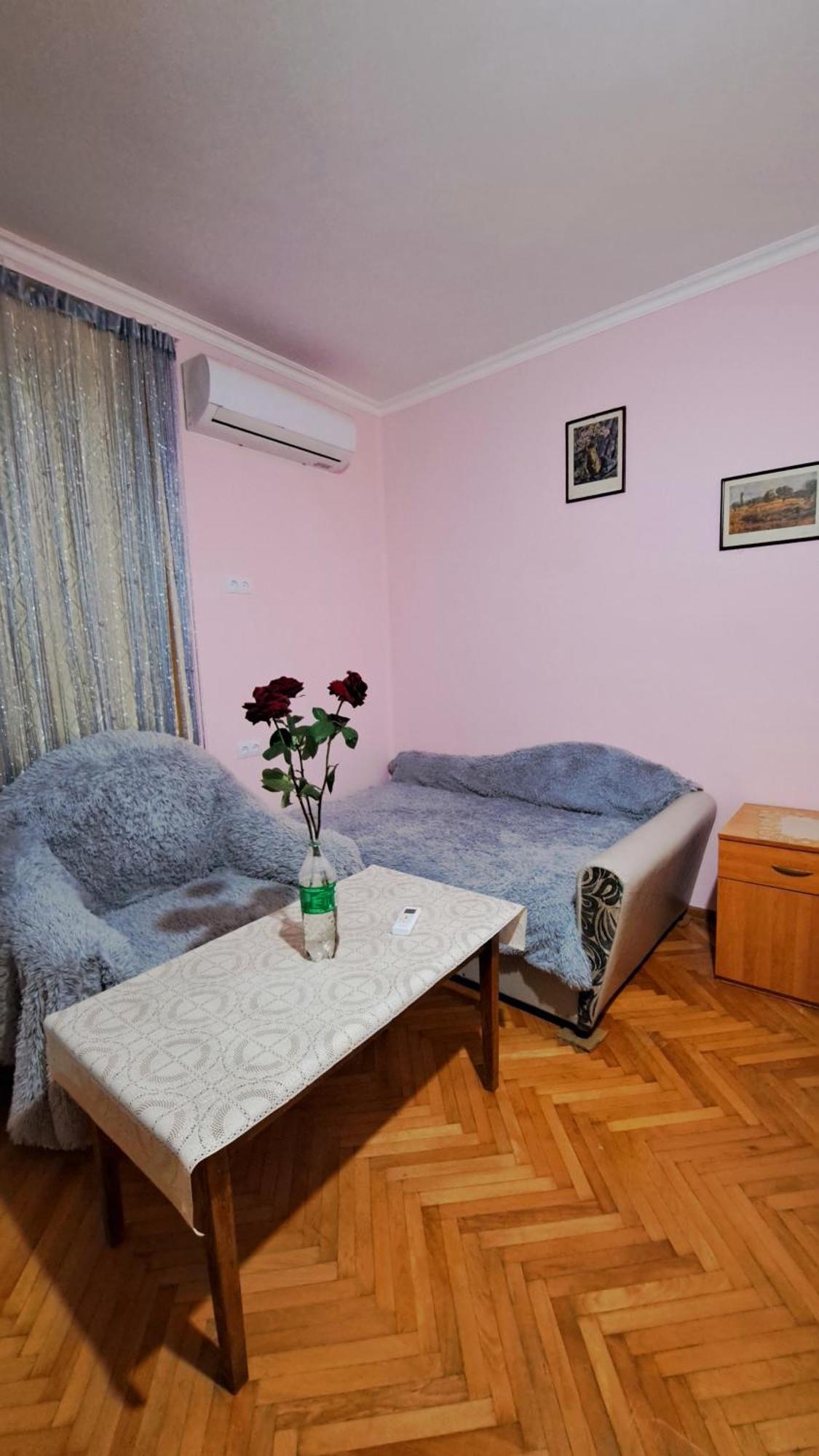 Beautiful Apartment In Old Tbilisi Rum bild